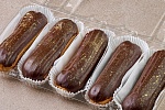 Эклер шоколадный глазированный 1,8кг (50г х 5 шт х 6 уп)
